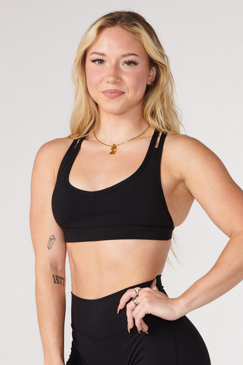 RIZA by TRYLO - Prefer Sports for your workout regime and let nothing stop  you. It is one bra for all kinds of exercises as it comes with a great  mechanism where