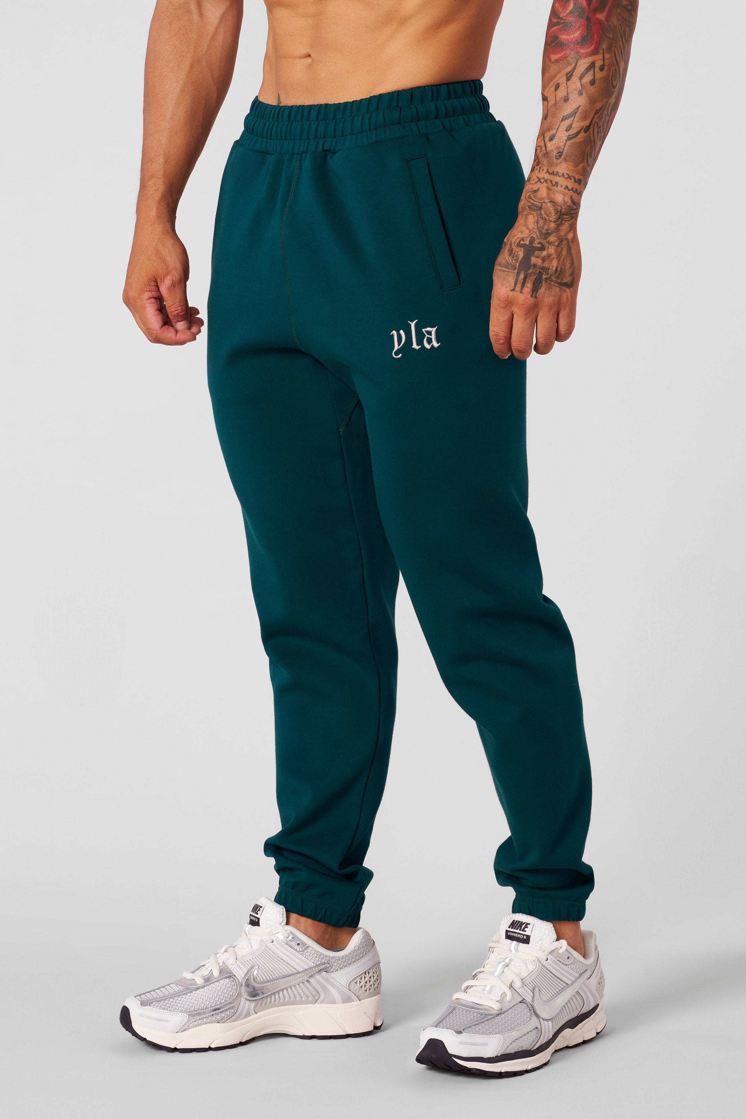 YoungLA joggers set ( of outlets 2 )