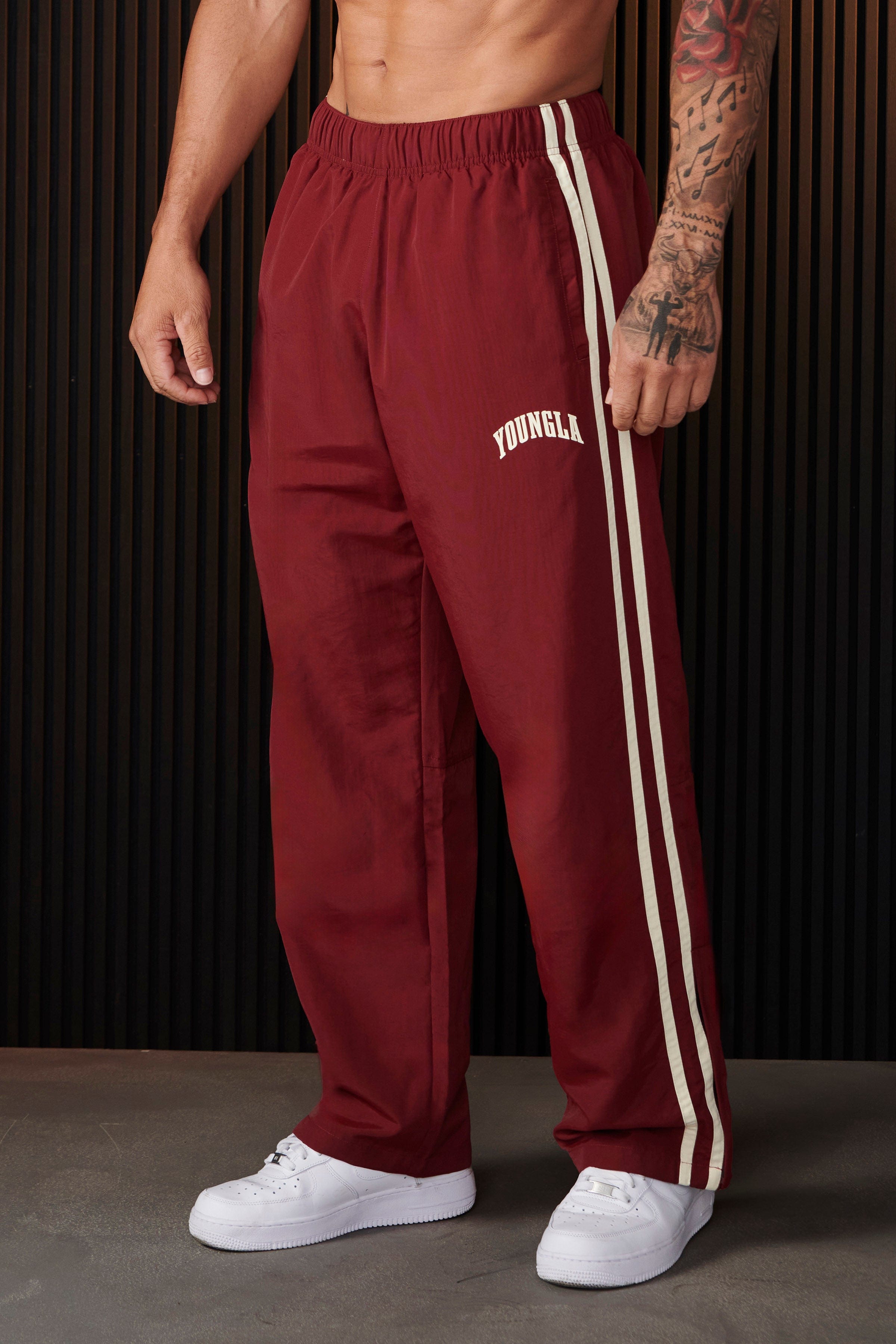 Young on sale la joggers