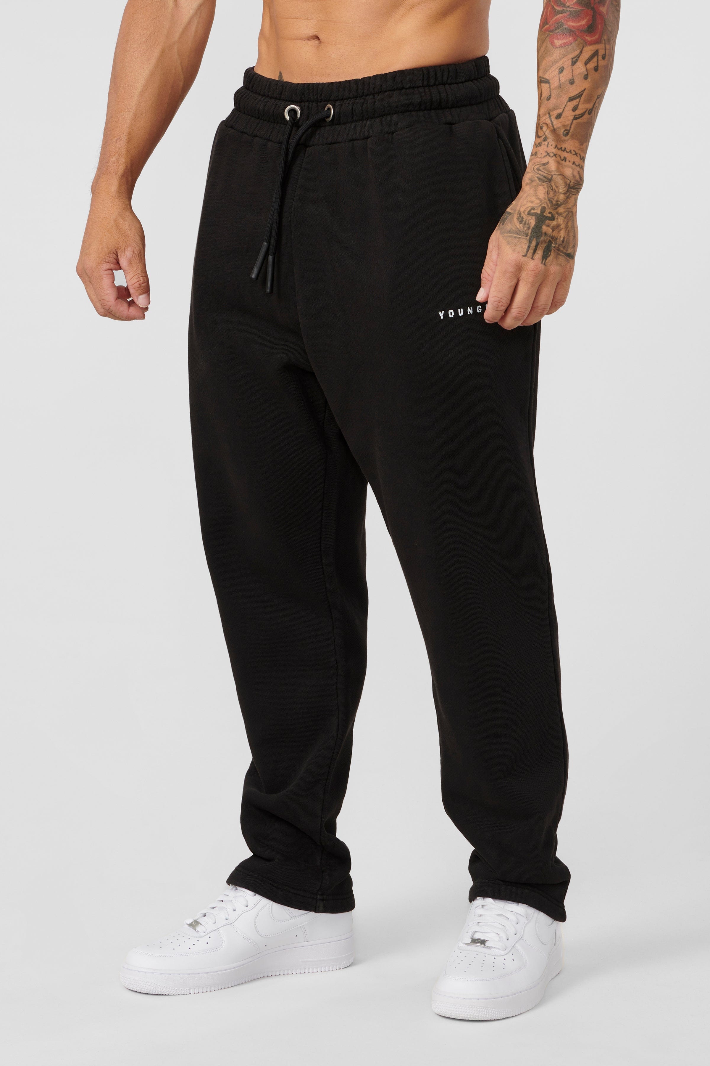 261 Old School No Cuff Joggers – YoungLA