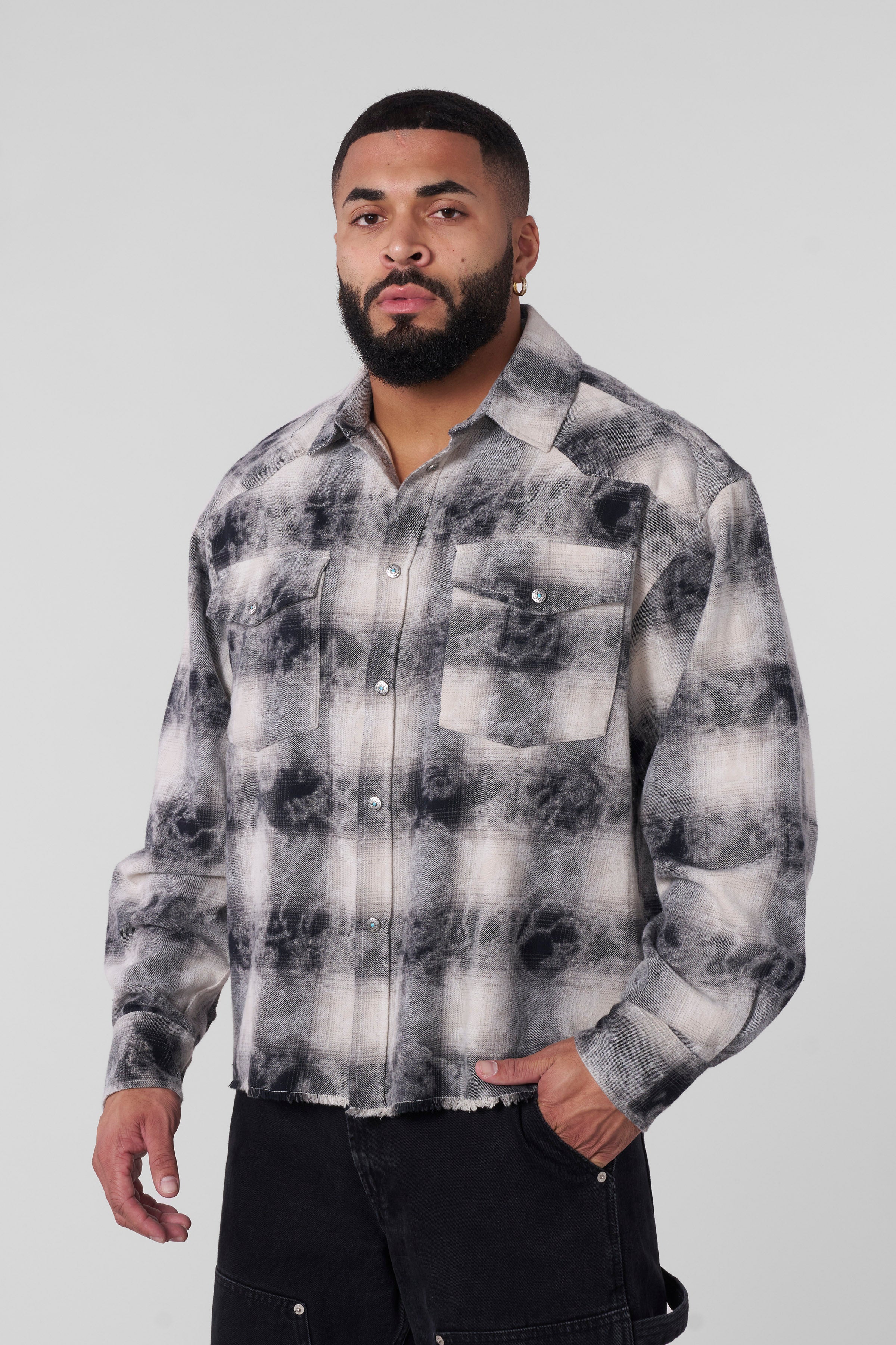 8023 - Outlaw Flannels